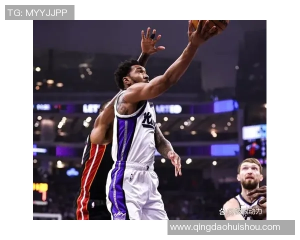 2015年雷霆与国王激战回顾:一场精彩绝伦的NBA对决与球星表现分析 2015年雷霆与国王激战回顾:一场精彩绝伦的NBA对决与球星表现分析