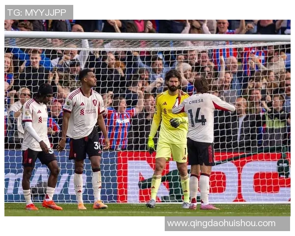 利兹联队主场迎战利物浦双方争夺英超宝贵积分 利兹联队主场迎战利物浦双方争夺英超宝贵积分