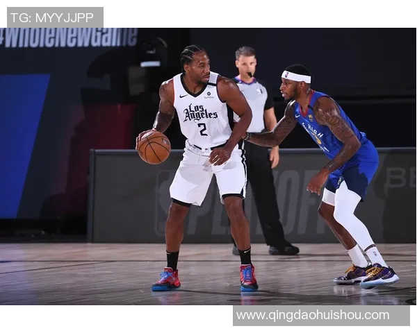 快船对阵爵士精彩直播尽在纬来体育频道，快来一起观看吧